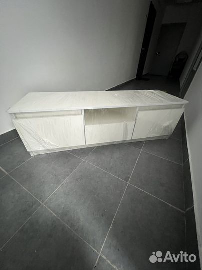 Тумба под тв