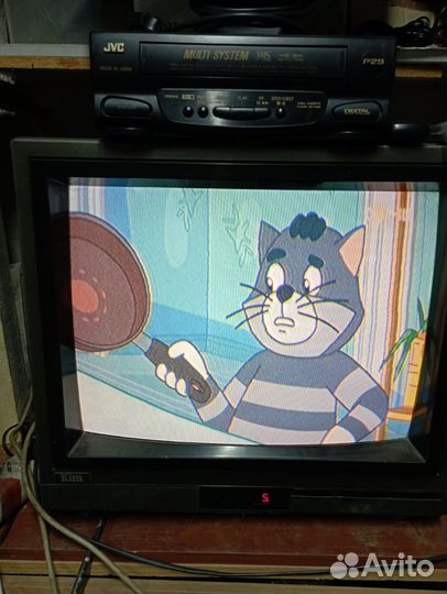 Телевизор с антенной