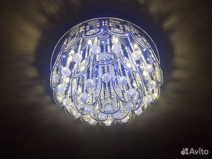 Светильник потолочный