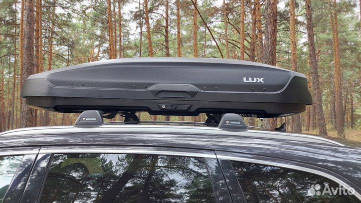Автобокс на крышу LUX Tavr 197 (1970х890х400) 520л