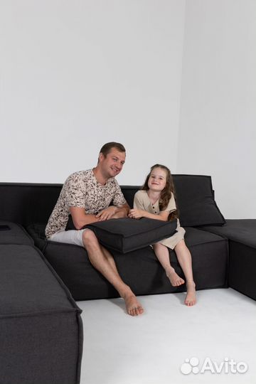 Диван со спальным местом 2700х1650 мм