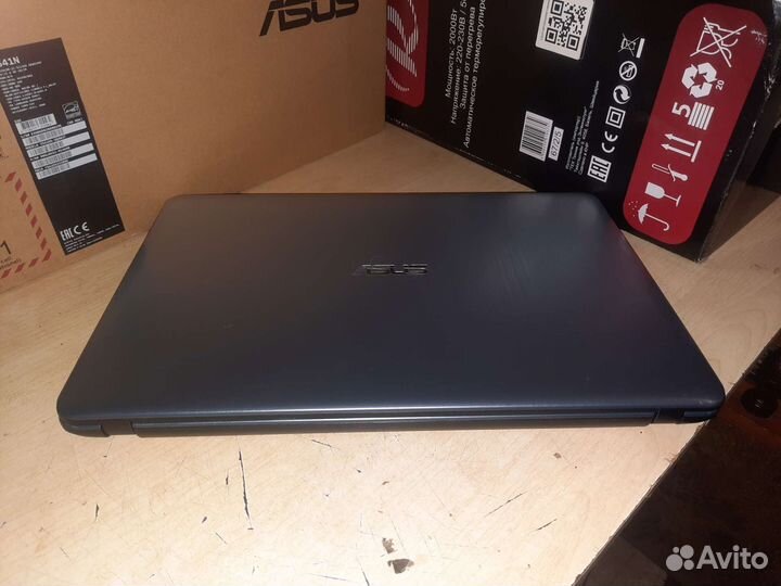 Asus D541N