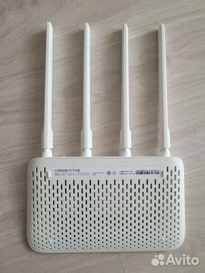 Wi-Fi роутер Xiaomi Mi Router 4A Gigabit Edition