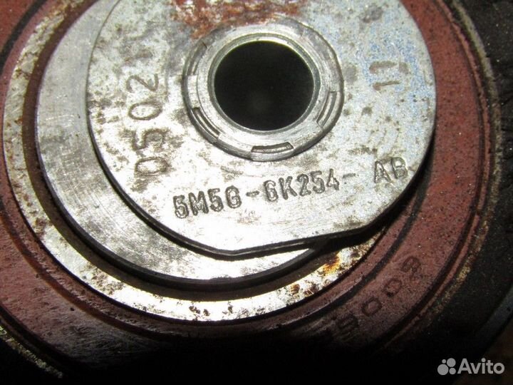 Ролик-натяжитель ремня грм C-MAX 2003-2011