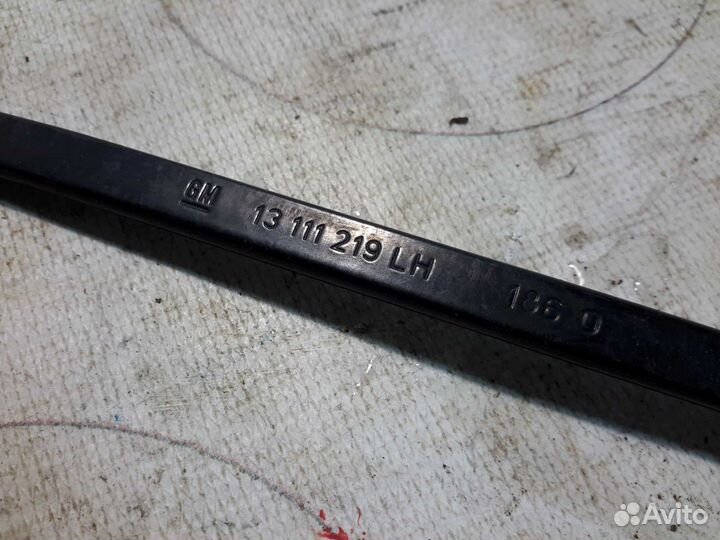 Поводок стеклоочистителя Opel Astra H