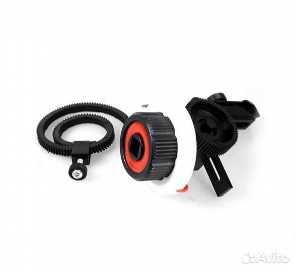 Фокусировочное устройство для видеокамеры