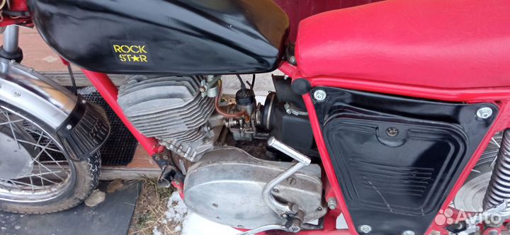 Мотоцикл Иж Планета 4