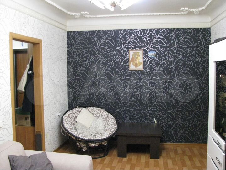 2-к. квартира, 43 м², 5/5 эт.