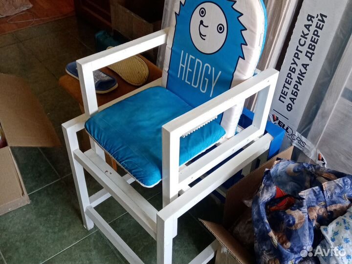 Детский стол и стул