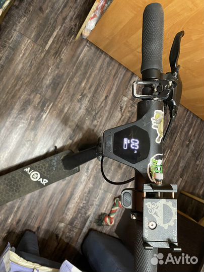 Электросамокат бу Mizar clock pro