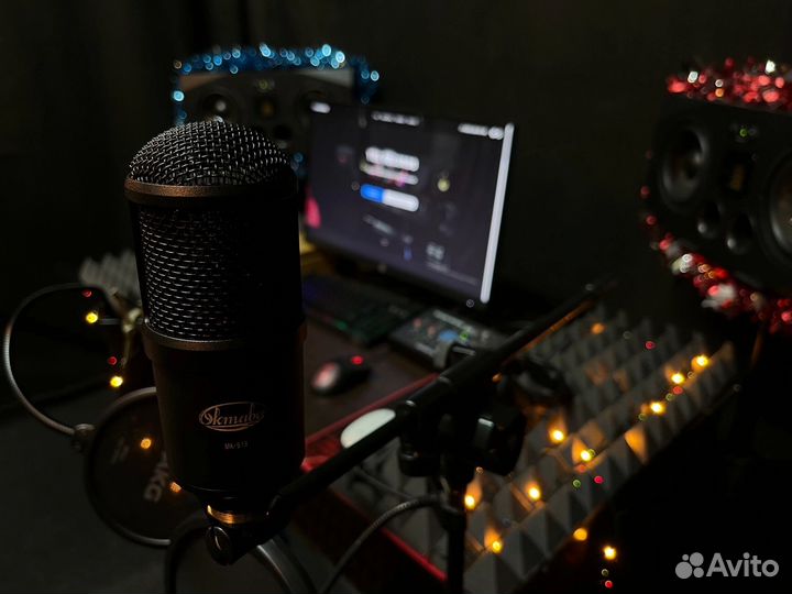 Час записи на студии