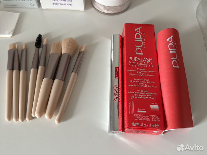 Косметика декортивная пакетом много новая