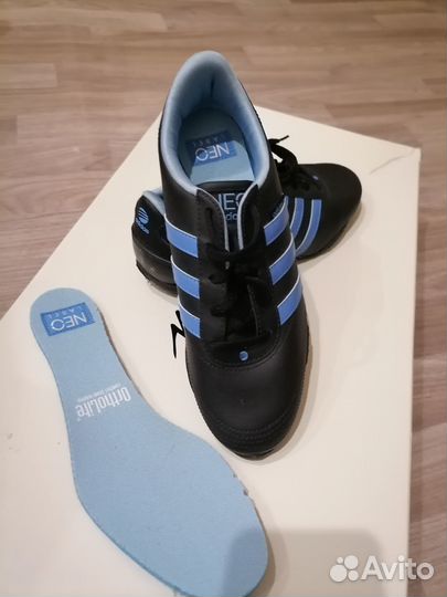 Футзалки бутсы Adidas neo р 5, 5 (36-37)
