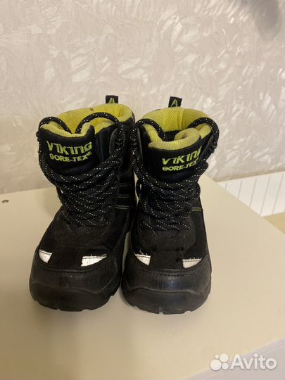 Ботинки зимние для мальчика 22