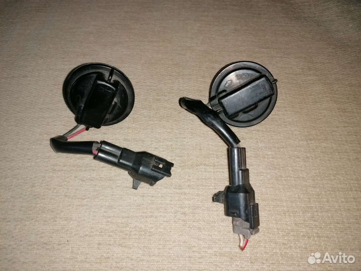 Крышка противотуманной фары Toyota Celica ST202