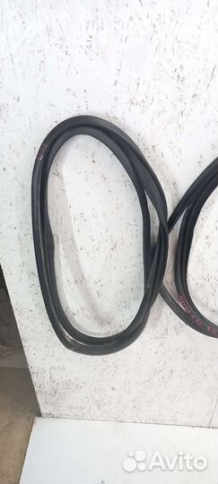 Уплотнитель дверного проёма Mazda 6GJ седан