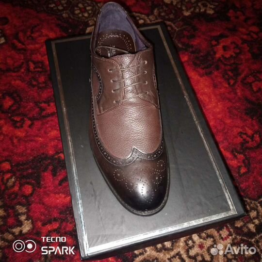 Туфли мужские 40 размер новые