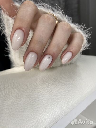 Маникюр, педикюр