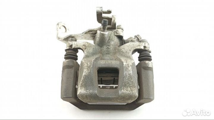 Суппорт задний левый Mazda 3 BM 2016