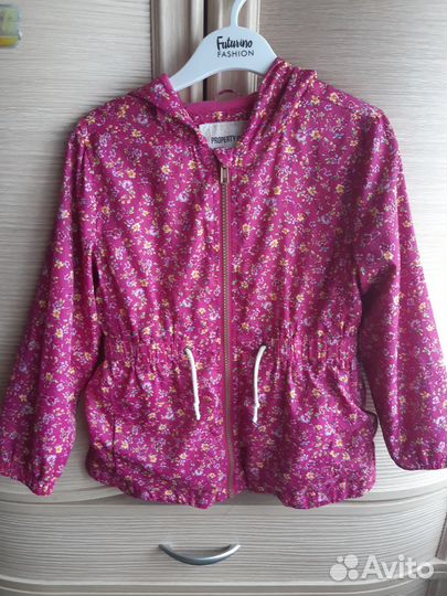 Ветровка для девочки