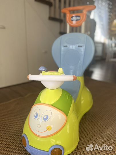 Детская машинка каталка Chicco