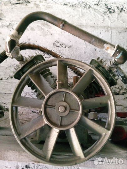 Компрессор