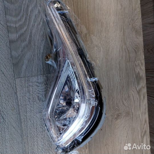 Противотуманная фара правая на hyundai solaris 1