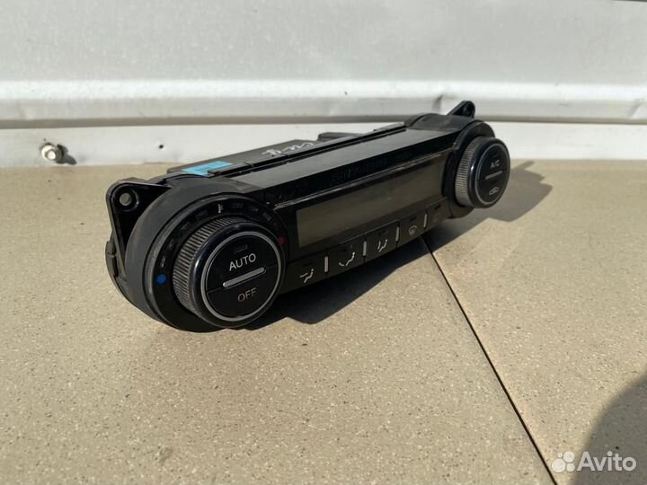 Блок управления печкой Kia Ceed (ED)