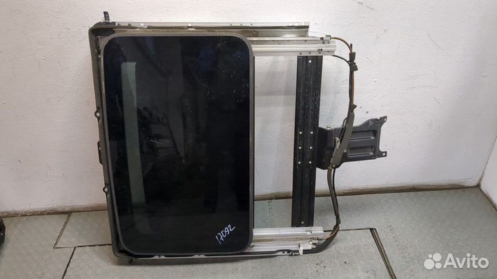 Люк киа Cerato, 2010