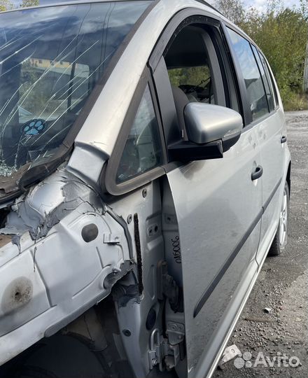 Дверь передняя левая Volkswagen Touran 2003-2010