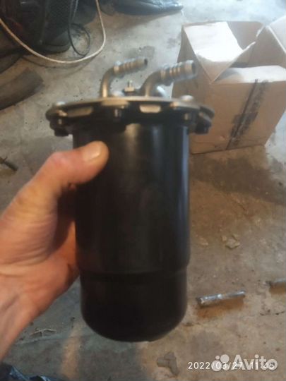 Audi Q7 корпус топливного фильтра