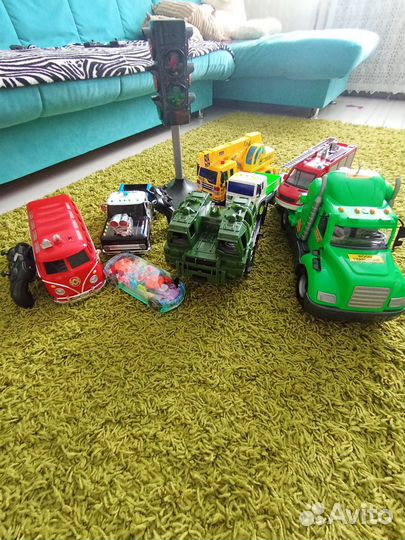 Машинки на пульте управления
