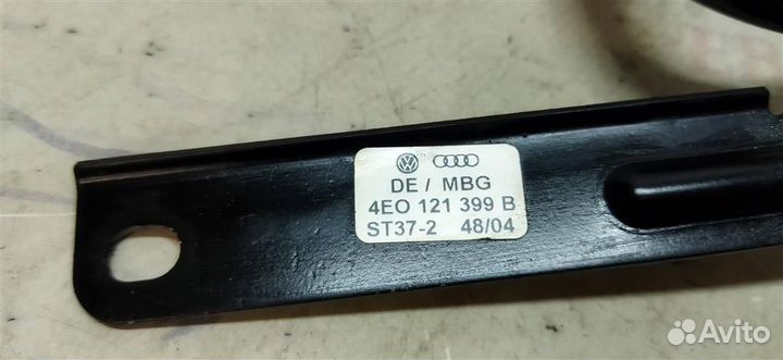 Трубка охлажд. жидкости металлическая Audi A8 D3