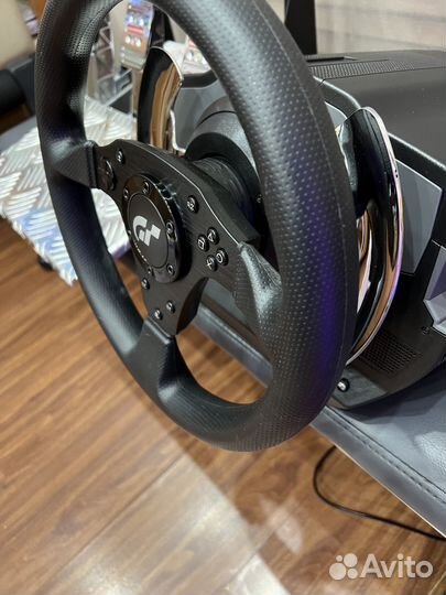 Руль Thrustmaster t500