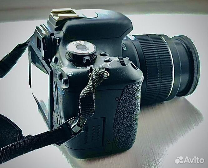 Зеркальный фотоаппарат canon eos 600d kit 18 55