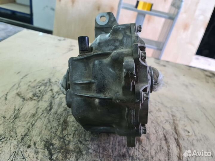 Передний редуктор 3.07 Mercedes W204