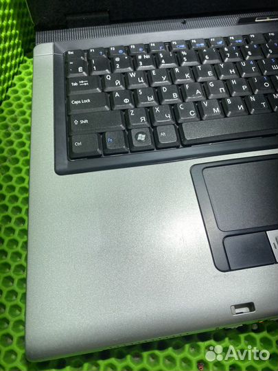 Ноутбук Acer 100gb;озу 2;intel 945