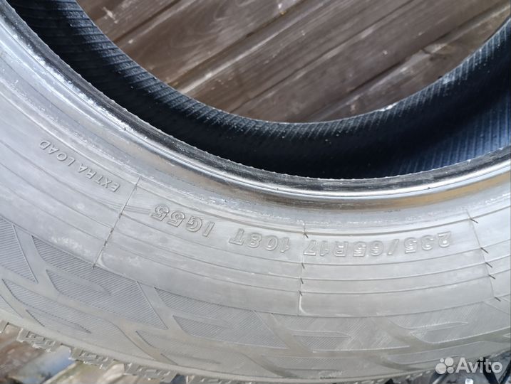 Yokohama Ice Guard IG55 235/65 R17