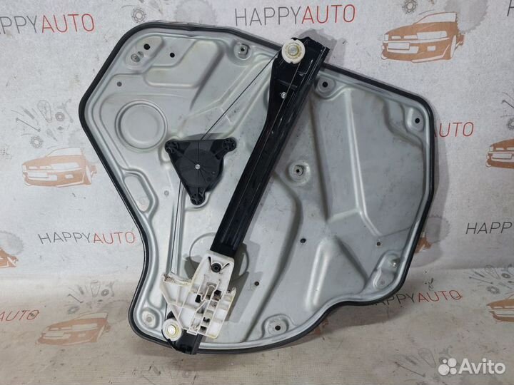 Стеклоподъемник задний левый Skoda Octavia A5