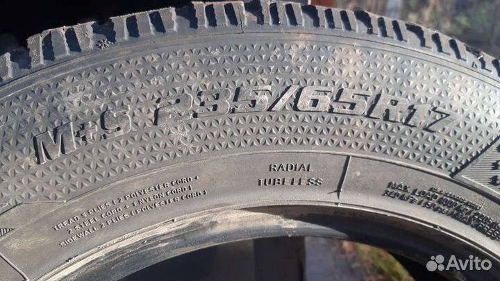 Goodyear Cargo Ultra Grip 235/65 R17