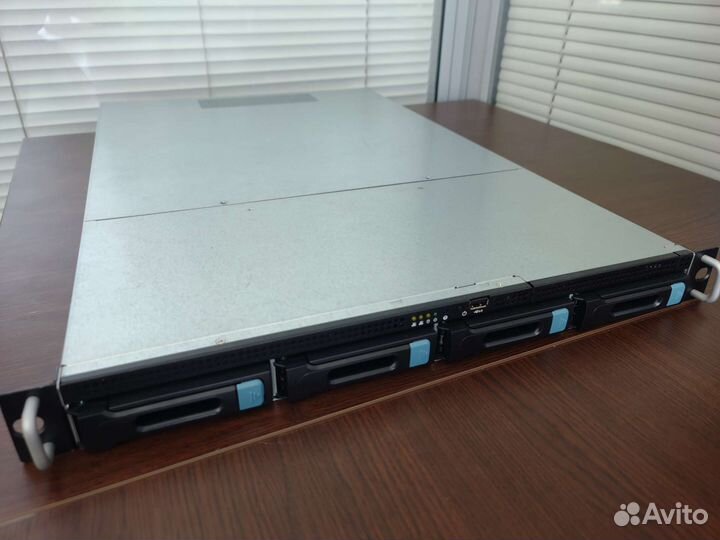 Сервер Tyan7010 1u 2cpu x5670/32gb/no hdd