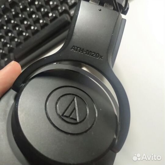 Наушники Audio-Technica ATH-M20x