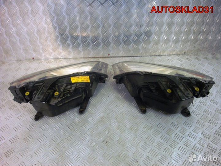 Фары Ford C-MAX 1347463