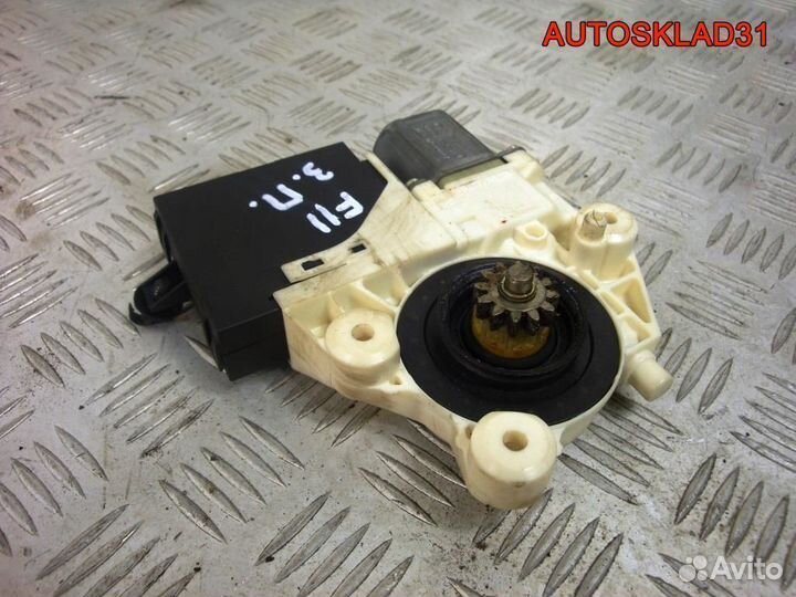 Моторчик стеклоподъемника зад. правый Ford Focus 2