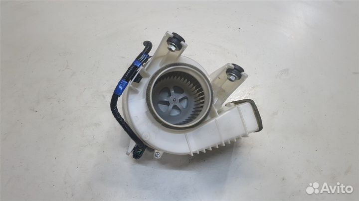 Двигатель отопителя Toyota RAV 4, 2016