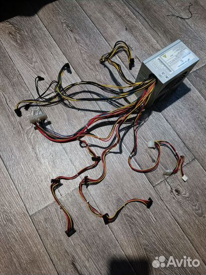 Блок питания fsp 600w