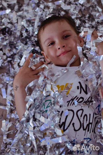 Серебряное шоу. Бумажное шоу. Аниматор