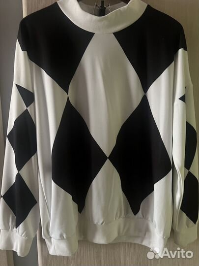 Костюм женский