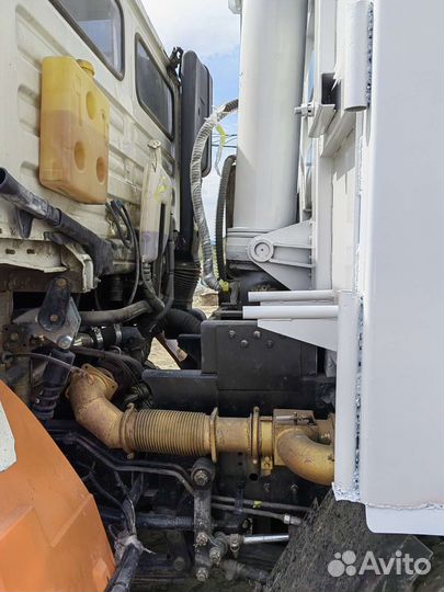 Shacman (Shaanxi) F3000, 2011