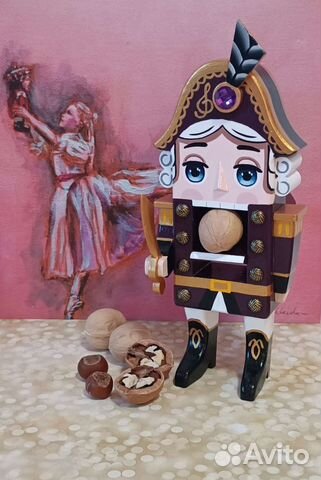 Щелкунчик 27 см Орехокол Пурпурный